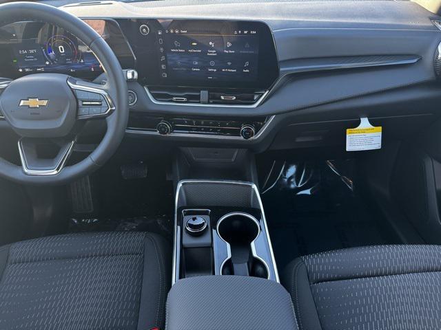 new 2026 Chevrolet Equinox car, priced at $31,495