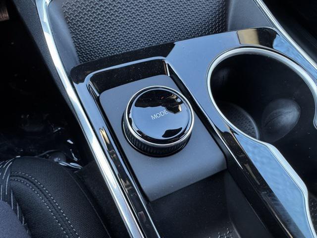 new 2026 Chevrolet Equinox car, priced at $31,495