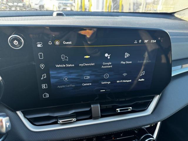 new 2026 Chevrolet Equinox car, priced at $31,495