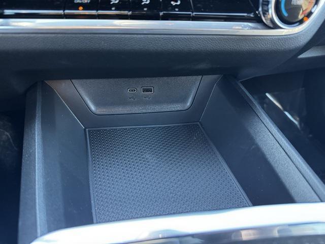 new 2026 Chevrolet Equinox car, priced at $31,495