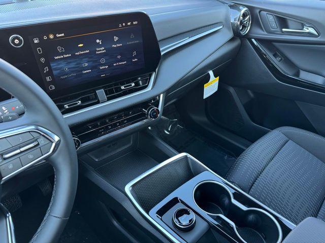 new 2026 Chevrolet Equinox car, priced at $32,740