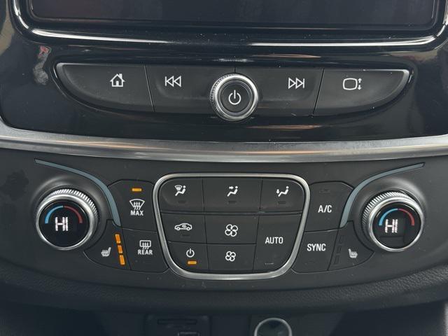 used 2023 Chevrolet Traverse car, priced at $32,450