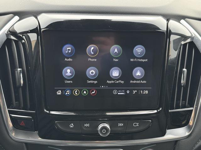 used 2023 Chevrolet Traverse car, priced at $32,450