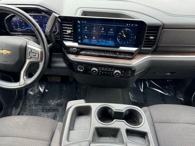 used 2024 Chevrolet Silverado 1500 car, priced at $31,499