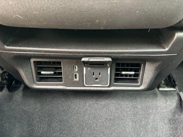 used 2024 Chevrolet Silverado 1500 car, priced at $31,499