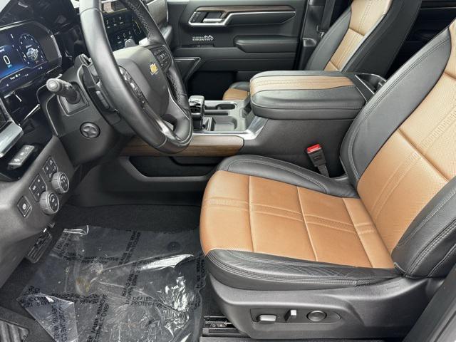 used 2025 Chevrolet Silverado 1500 car, priced at $57,999