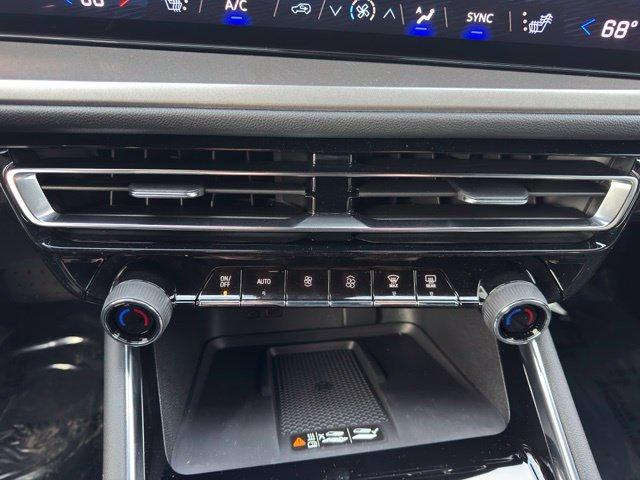 new 2027 Chevrolet Traverse car, priced at $45,035