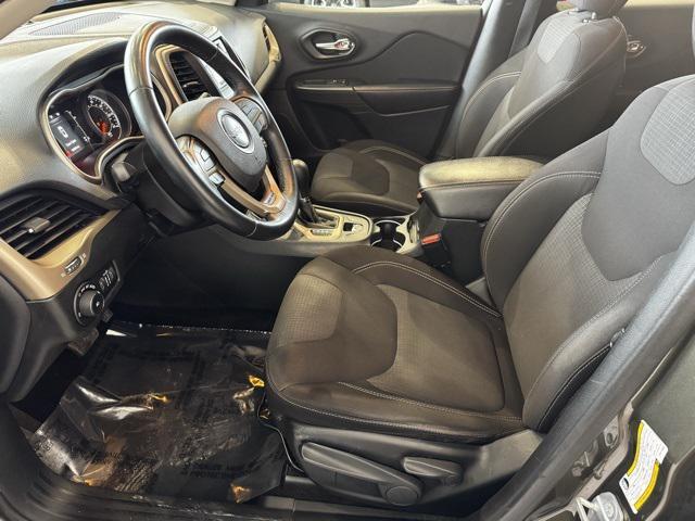 used 2015 Jeep Cherokee car, priced at $9,990