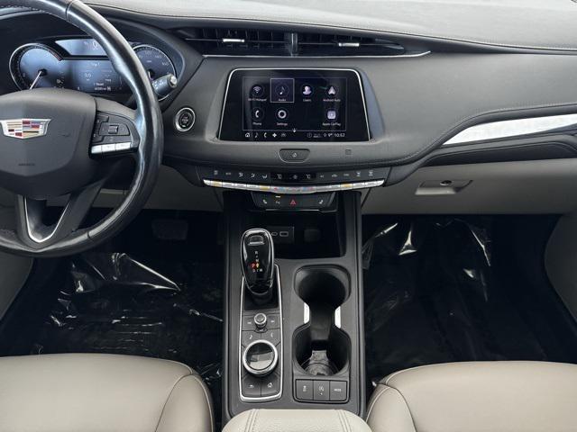 used 2020 Cadillac XT4 car, priced at $20,999