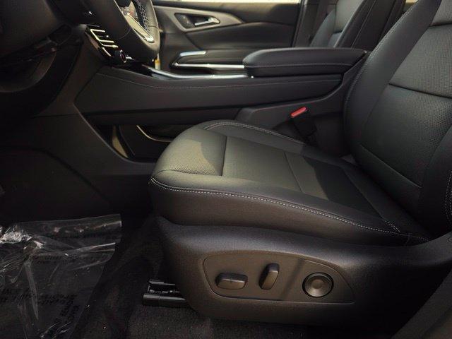 new 2027 Chevrolet Traverse car, priced at $47,340