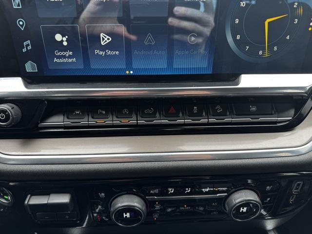 used 2022 Chevrolet Silverado 1500 car, priced at $43,895