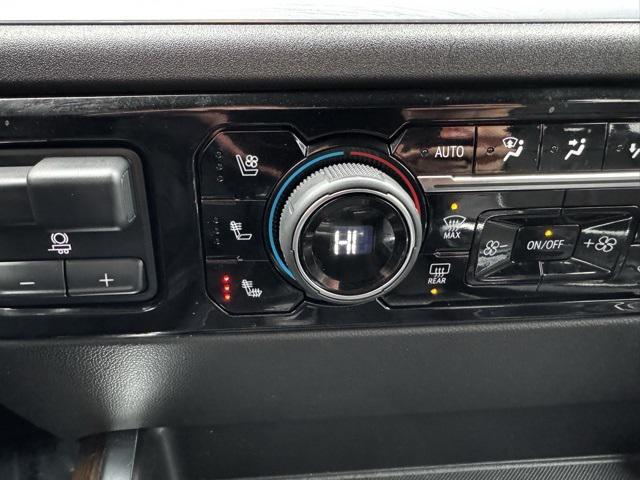 used 2022 Chevrolet Silverado 1500 car, priced at $43,895