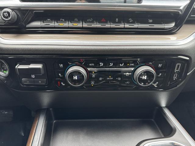 used 2022 Chevrolet Silverado 1500 car, priced at $43,895