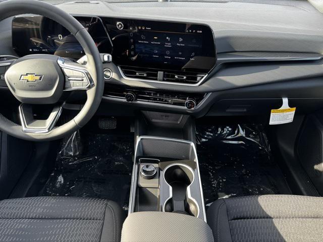 new 2026 Chevrolet Equinox car, priced at $31,795