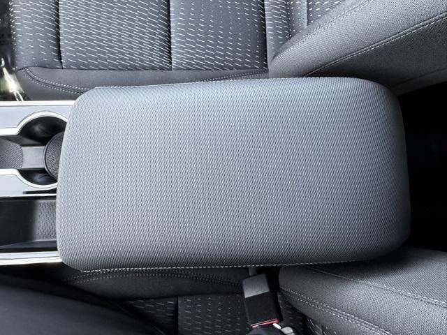 new 2026 Chevrolet Equinox car, priced at $31,795