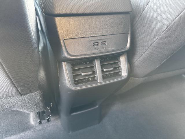 new 2026 Chevrolet Equinox car, priced at $31,795