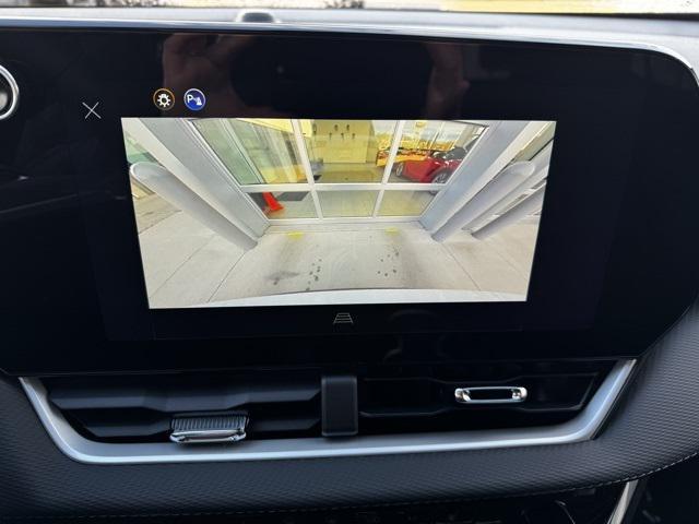 new 2026 Chevrolet Equinox car, priced at $31,795