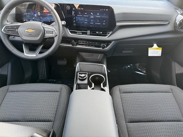 new 2026 Chevrolet Equinox car, priced at $31,795