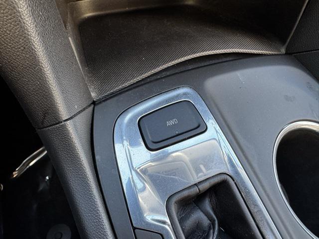 used 2020 Chevrolet Equinox car, priced at $18,999