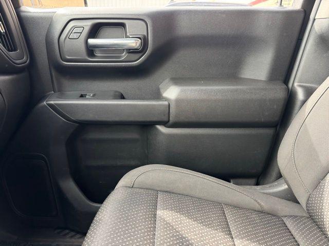 used 2023 GMC Sierra 1500 car, priced at $31,390