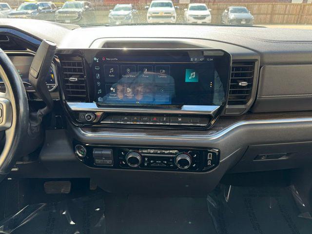 used 2025 Chevrolet Silverado 1500 car, priced at $39,890