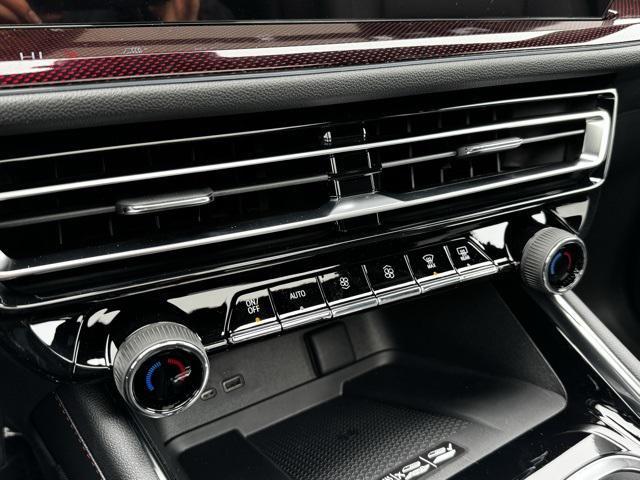 new 2026 Chevrolet Traverse car, priced at $51,120