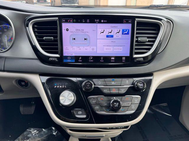 used 2022 Chrysler Pacifica car, priced at $19,695