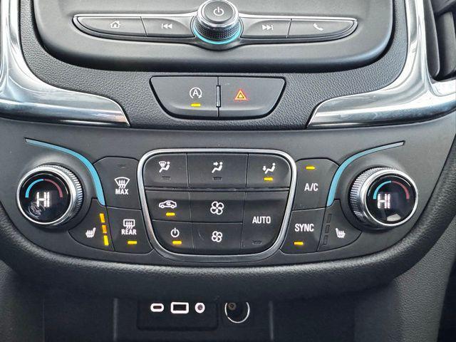 used 2024 Chevrolet Equinox car, priced at $20,999