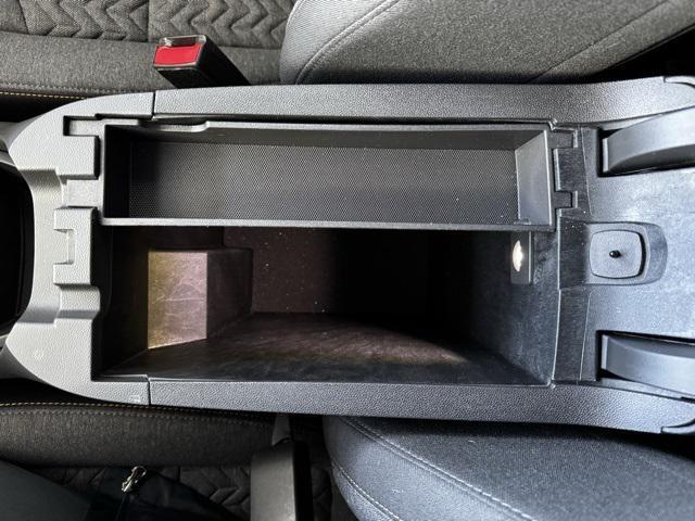 used 2024 Chevrolet Equinox car, priced at $22,995