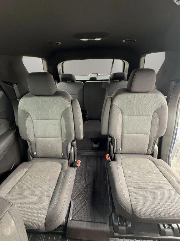 used 2023 Chevrolet Traverse car, priced at $20,888