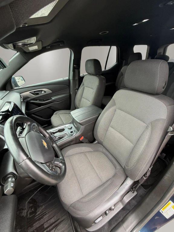 used 2023 Chevrolet Traverse car, priced at $20,888