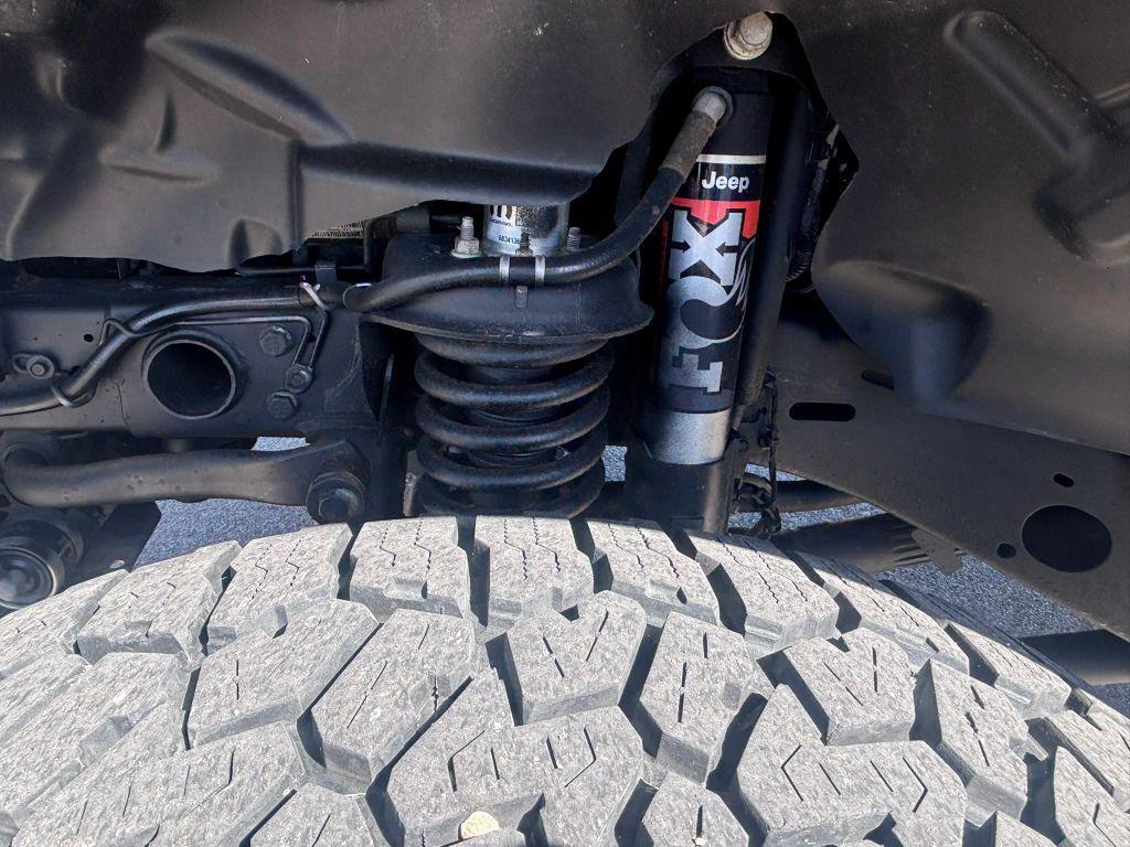 used 2021 Jeep Gladiator car, priced at $33,995