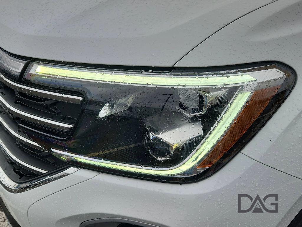 used 2024 Volkswagen Atlas car, priced at $24,995