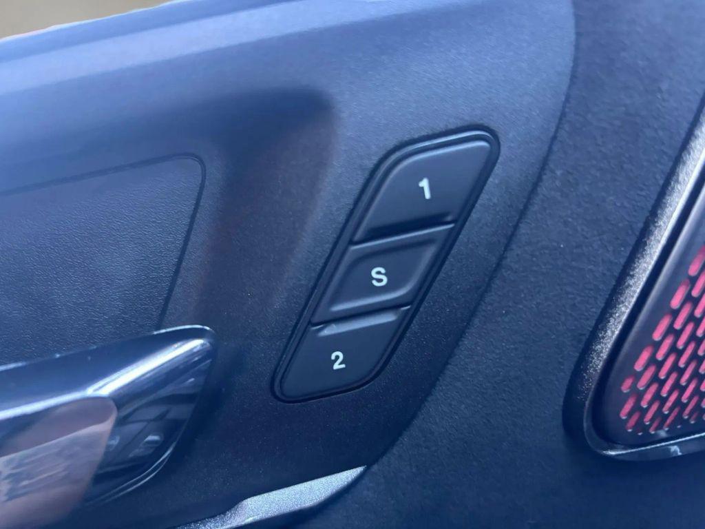 used 2022 Ram 1500 car, priced at $62,995