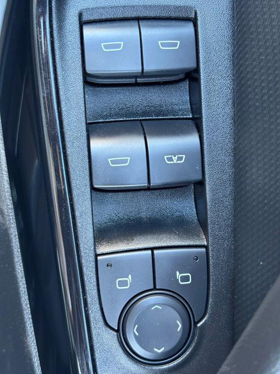 used 2025 Chevrolet Equinox car, priced at $26,505