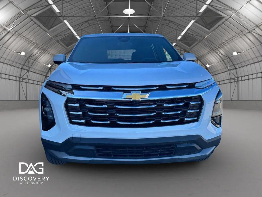 used 2025 Chevrolet Equinox car, priced at $26,505