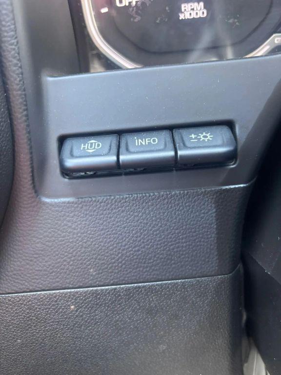 used 2021 GMC Sierra 1500 car, priced at $35,995