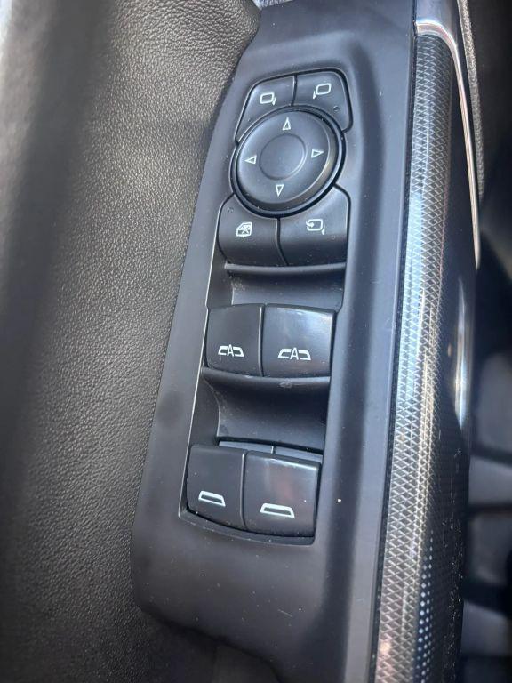used 2021 GMC Sierra 1500 car, priced at $35,995