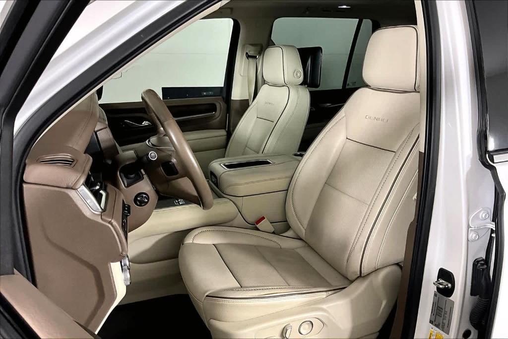 used 2021 GMC Yukon car, priced at $44,695