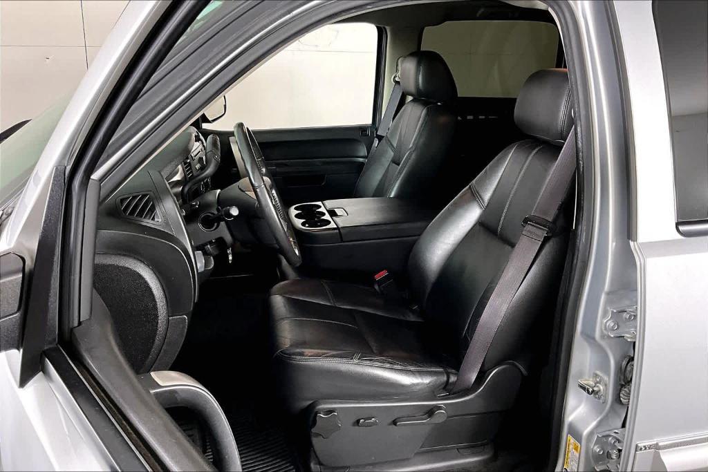 used 2013 GMC Sierra 1500 car, priced at $17,595