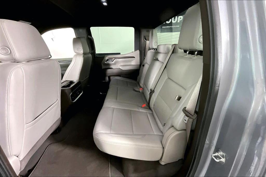 used 2024 GMC Sierra 1500 car, priced at $36,595