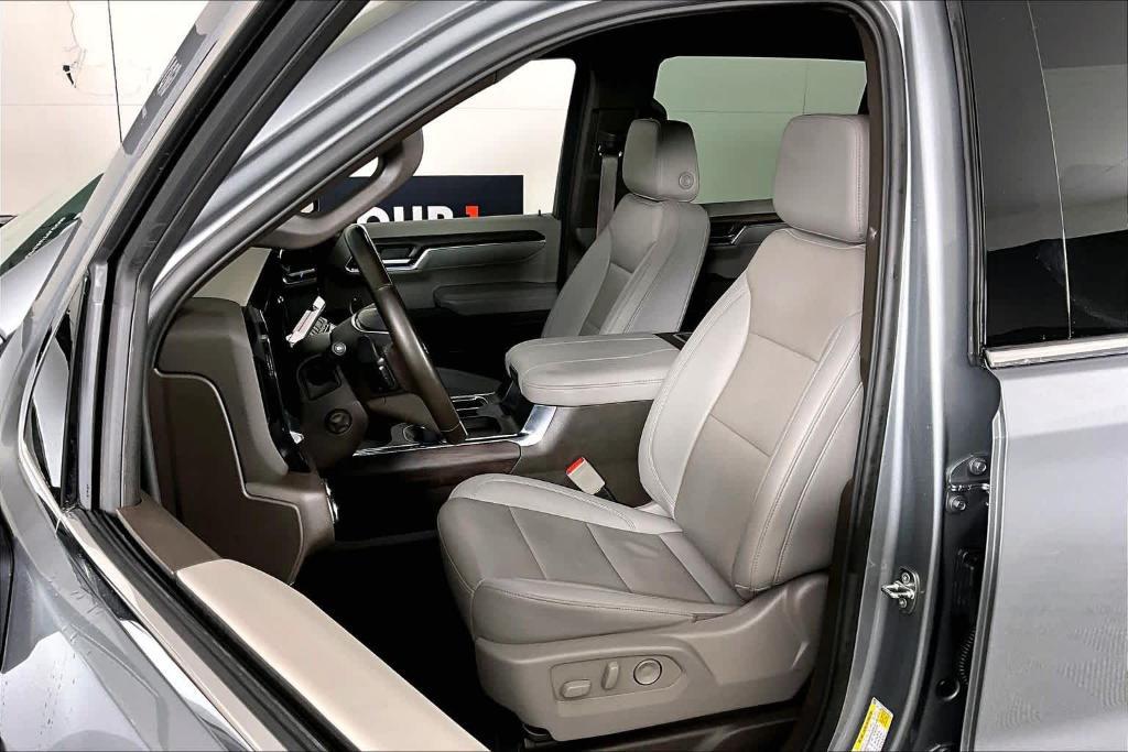 used 2024 GMC Sierra 1500 car, priced at $36,595