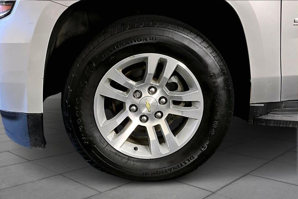 used 2017 Chevrolet Suburban car, priced at $18,070