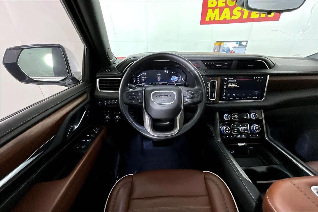 used 2023 GMC Yukon car, priced at $65,736