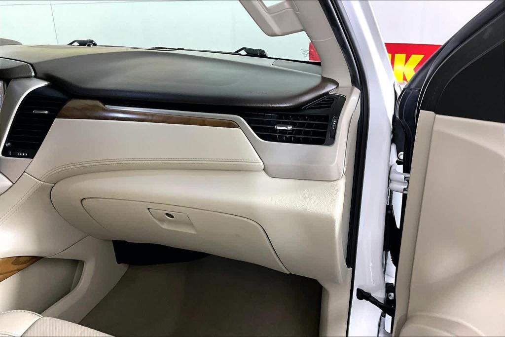 used 2019 GMC Yukon car, priced at $29,935
