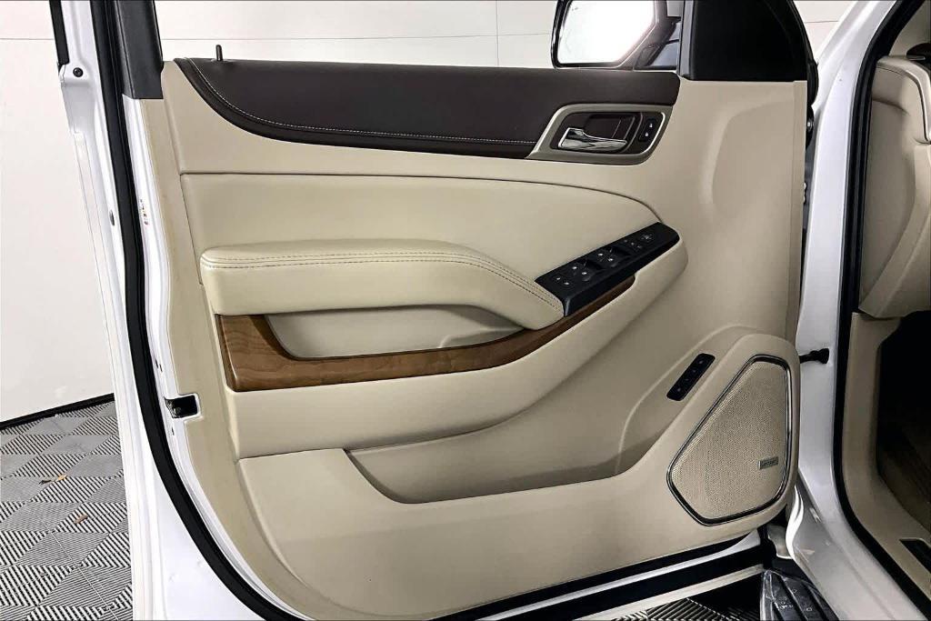 used 2019 GMC Yukon car, priced at $29,935