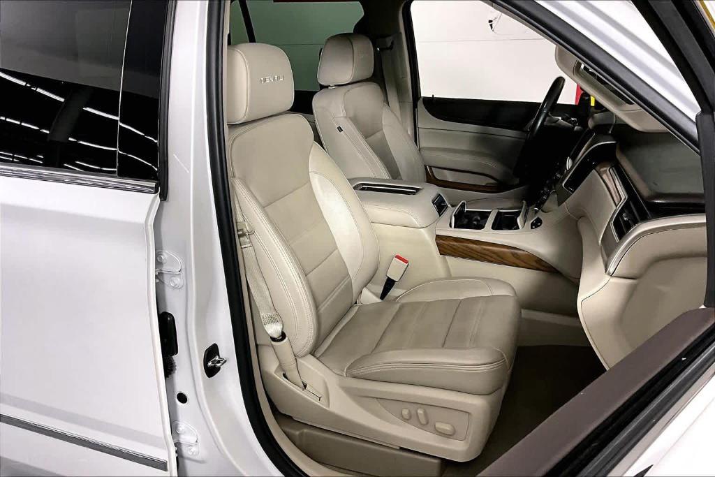 used 2019 GMC Yukon car, priced at $29,935