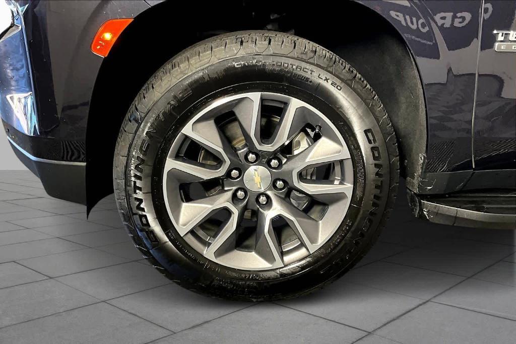 used 2022 Chevrolet Suburban car, priced at $34,995