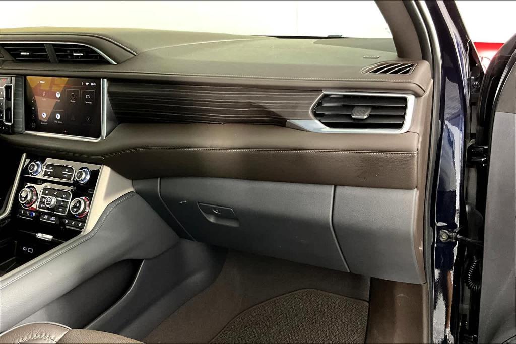 used 2022 GMC Yukon XL car, priced at $52,495