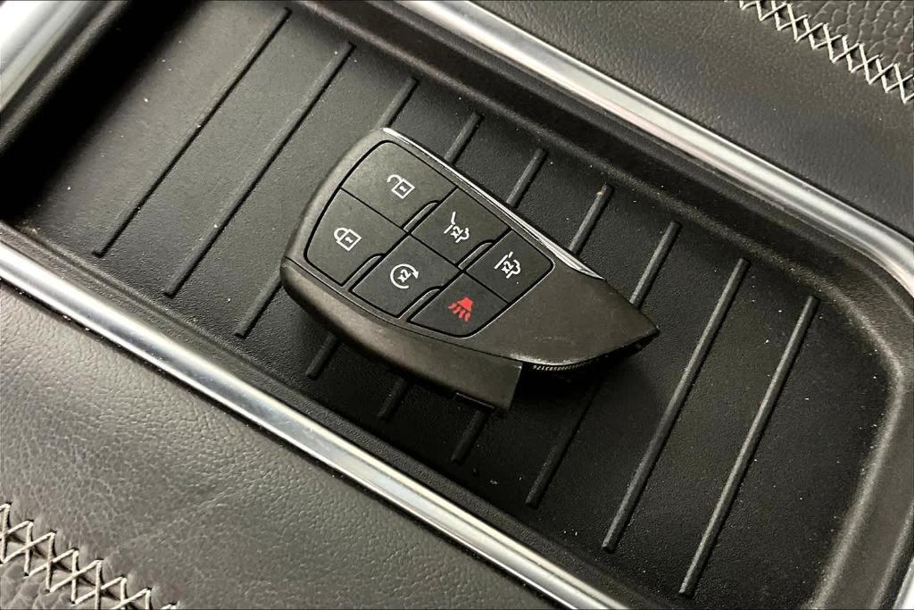 used 2022 GMC Yukon XL car, priced at $52,495